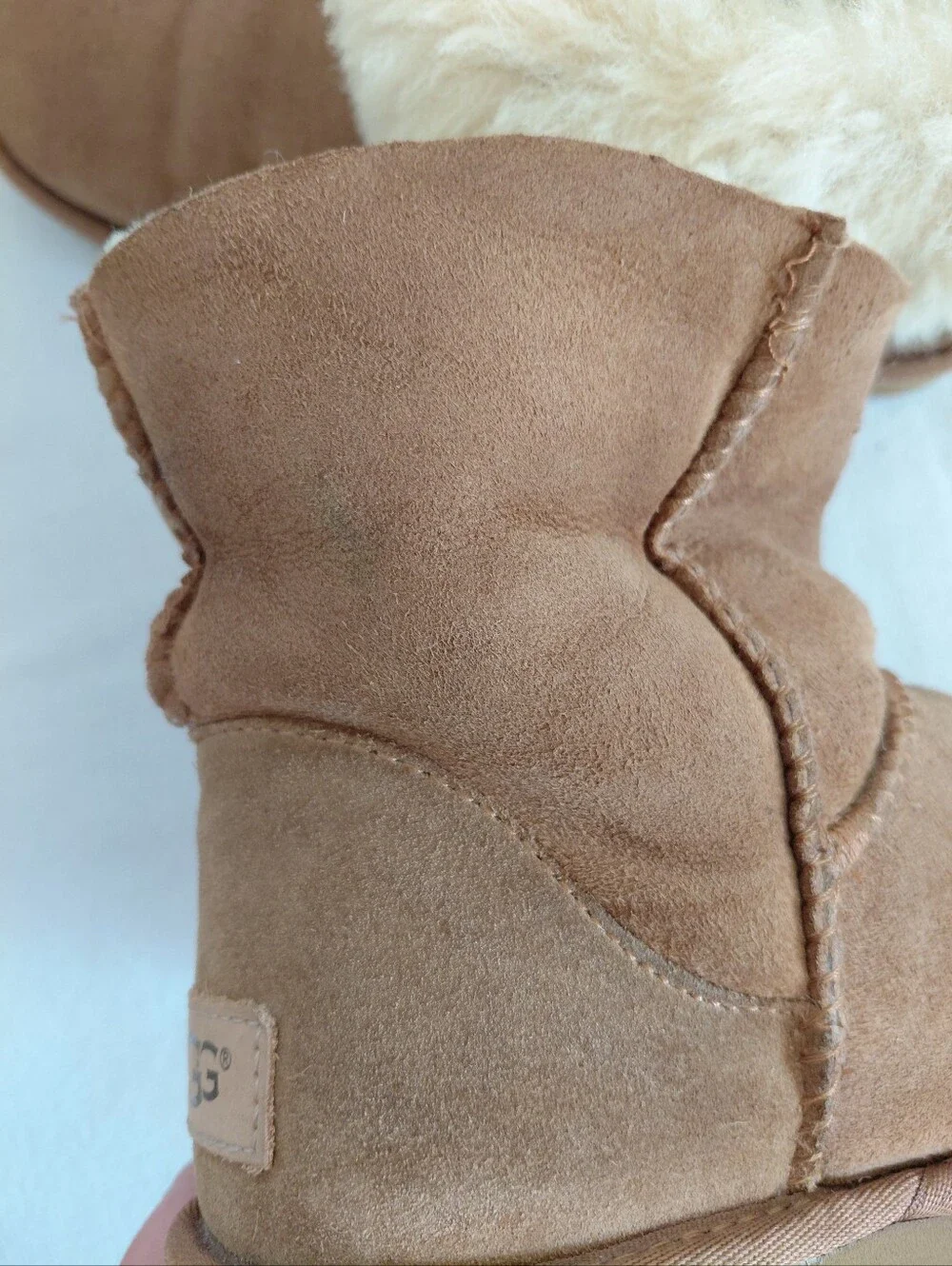 Ugg Classic Short Boot Size 8